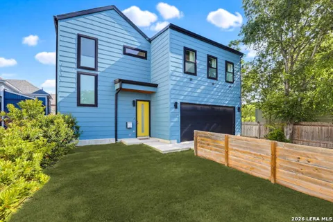 626 Montana St