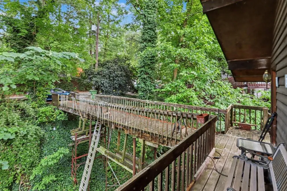 469 Overbrook Drive NW Atlanta, GA 30318