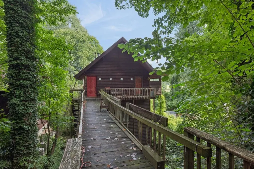 469 Overbrook Drive NW Atlanta, GA 30318