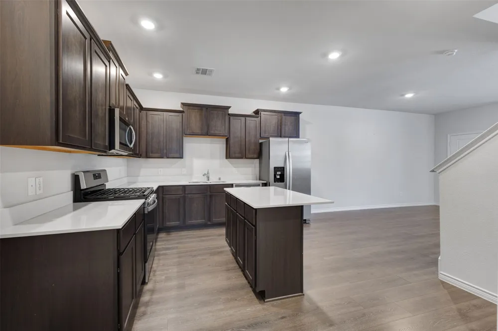 2244 Lasso Court Mesquite, TX 75149