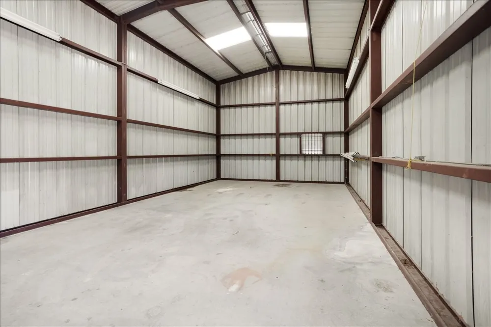 5393 State Highway 5 Van Alstyne, TX 75495