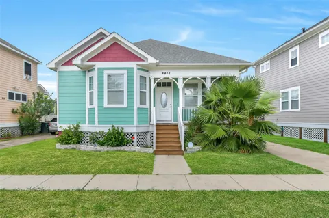 4418 Live Oak Circle