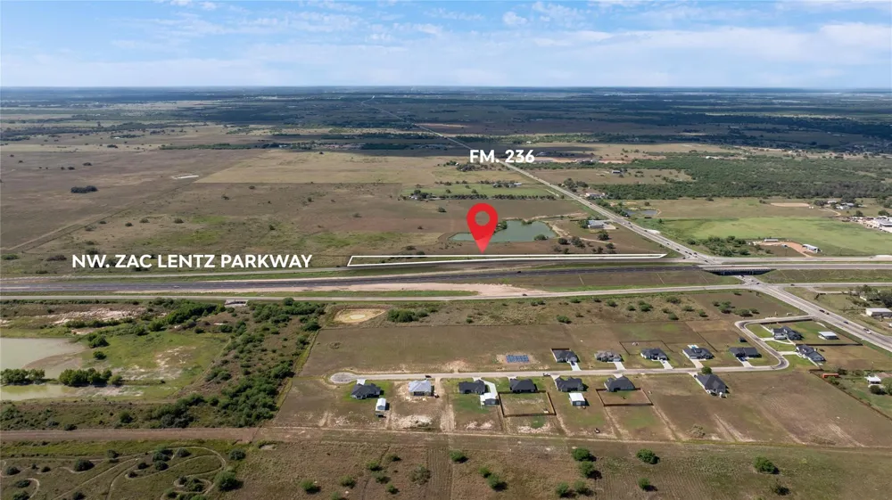 18804 Nw Zac Lentz Parkway Victoria, TX 77905