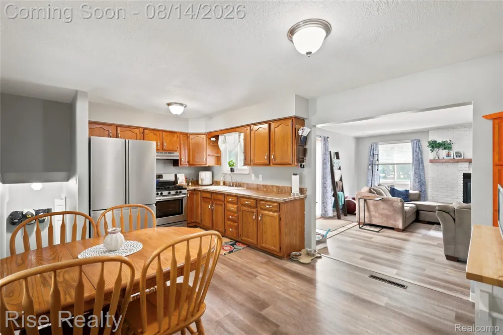 10215 W Frances Road Flushing Charter Township, MI 48433