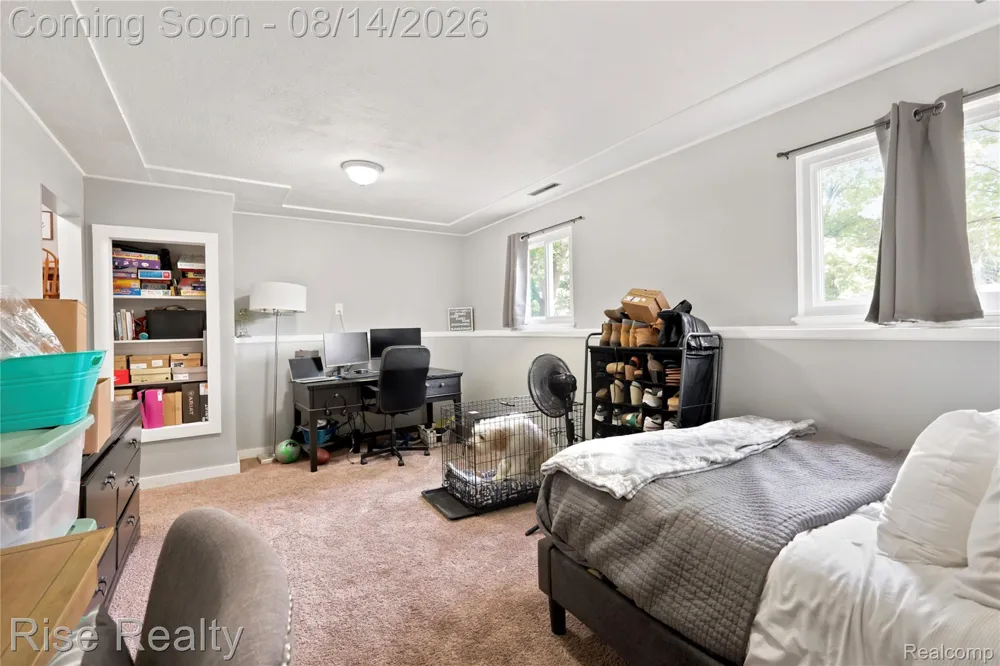 10215 W Frances Road Flushing Charter Township, MI 48433