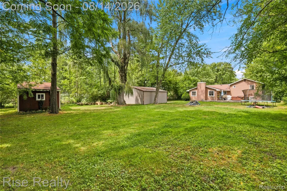 10215 W Frances Road Flushing Charter Township, MI 48433
