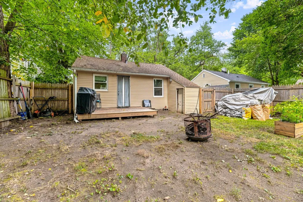 3509 Hoover Street Kalamazoo City, MI 49008