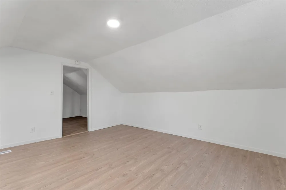 1118 Colfax Avenue Benton Harbor City, MI 49022