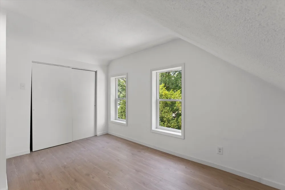 1118 Colfax Avenue Benton Harbor City, MI 49022