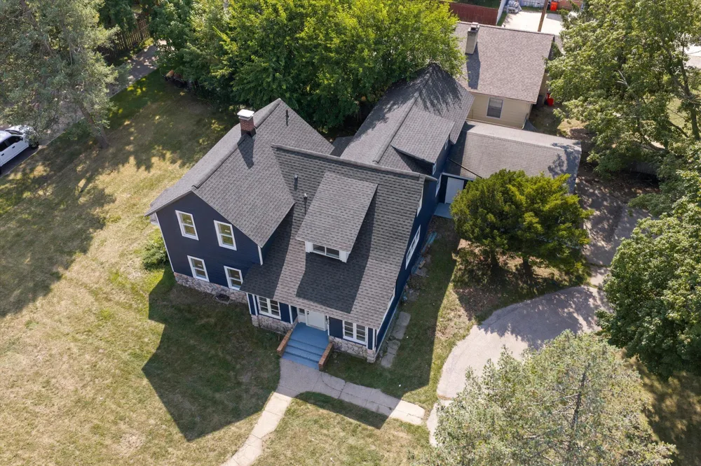 1118 Colfax Avenue Benton Harbor City, MI 49022