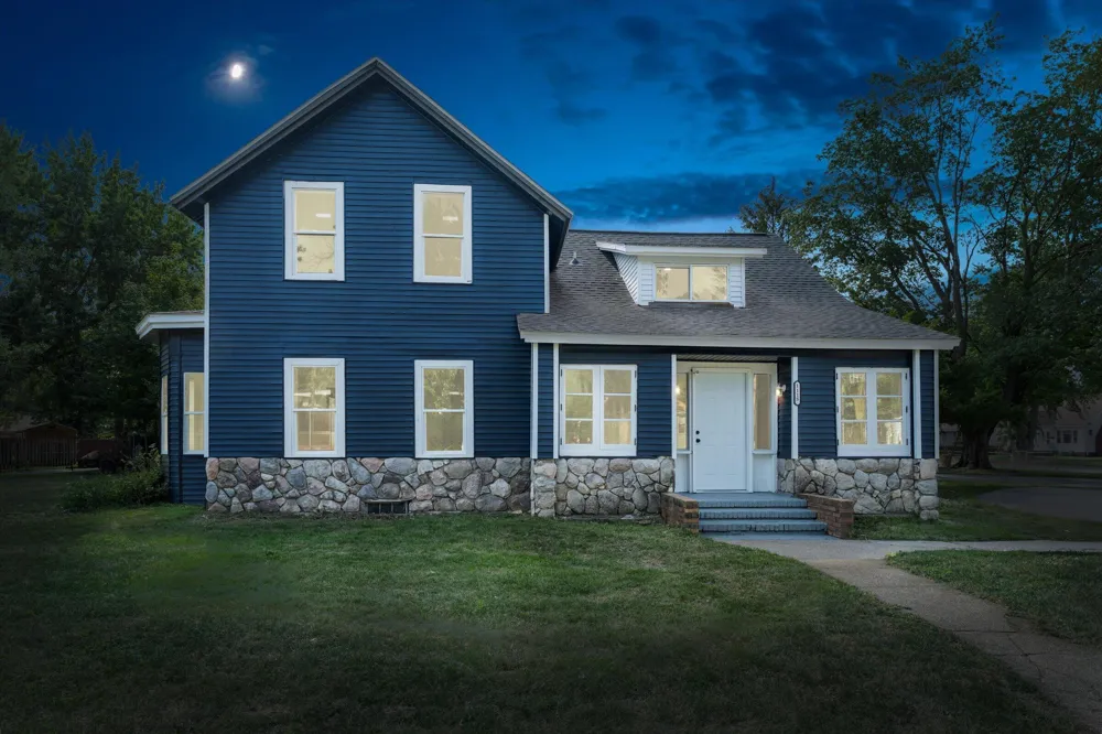 1118 Colfax Avenue Benton Harbor City, MI 49022