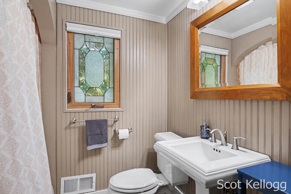 3468 Hubbard Street Heath Township, MI 49419