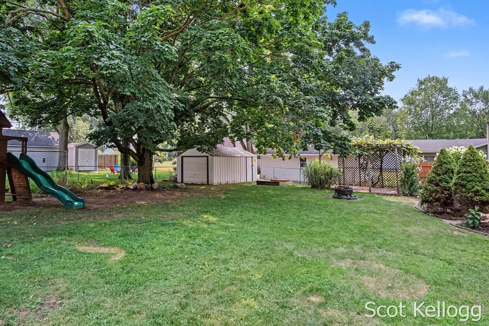 3468 Hubbard Street Heath Township, MI 49419