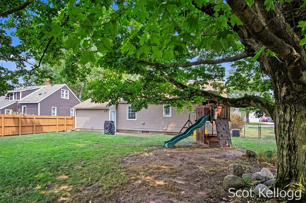 3468 Hubbard Street Heath Township, MI 49419