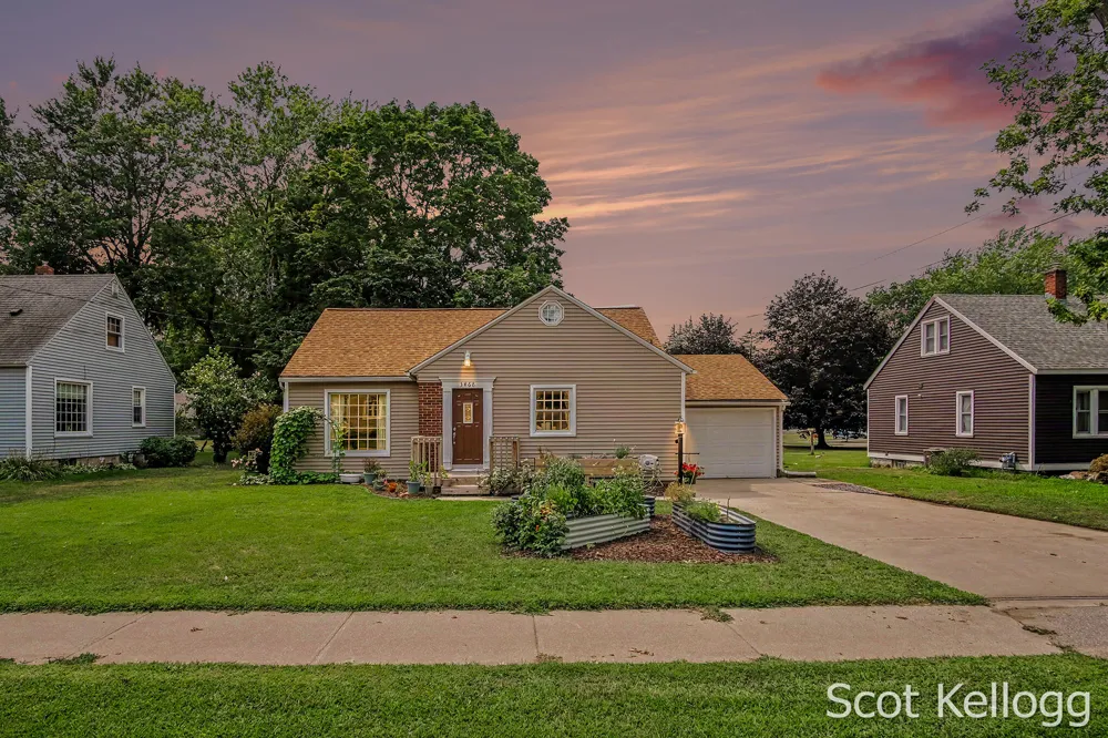 3468 Hubbard Street Heath Township, MI 49419