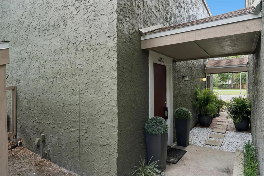 6168 PEREGRINE AVENUE #12B Orlando, FL 32819