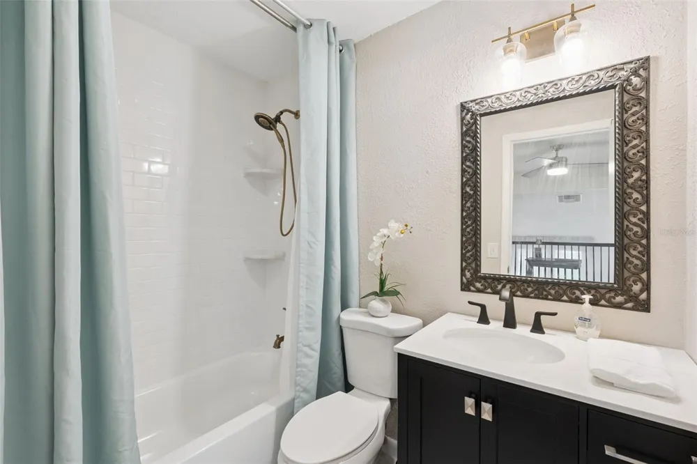 6168 PEREGRINE AVENUE #12B Orlando, FL 32819