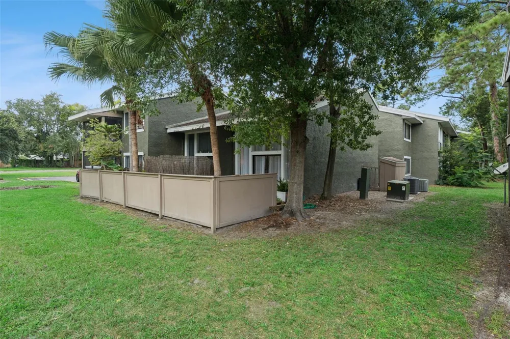 6168 PEREGRINE AVENUE #12B Orlando, FL 32819