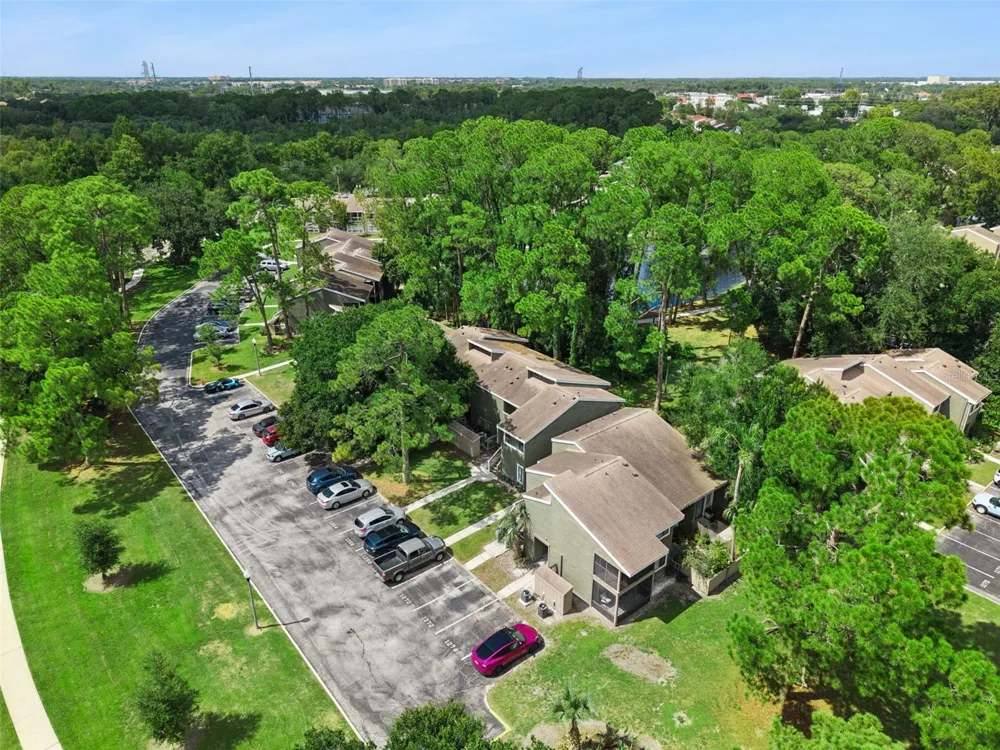 6168 PEREGRINE AVENUE #12B Orlando, FL 32819