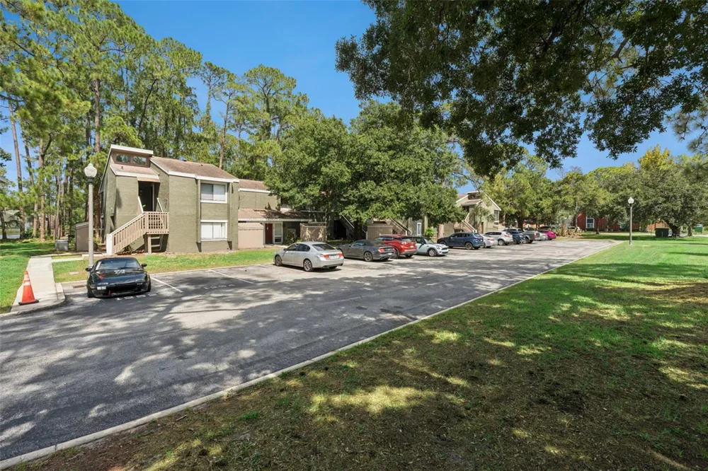 6168 PEREGRINE AVENUE #12B Orlando, FL 32819