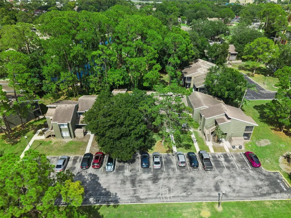 6168 PEREGRINE AVENUE #12B Orlando, FL 32819