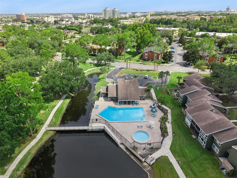 6168 PEREGRINE AVENUE #12B Orlando, FL 32819