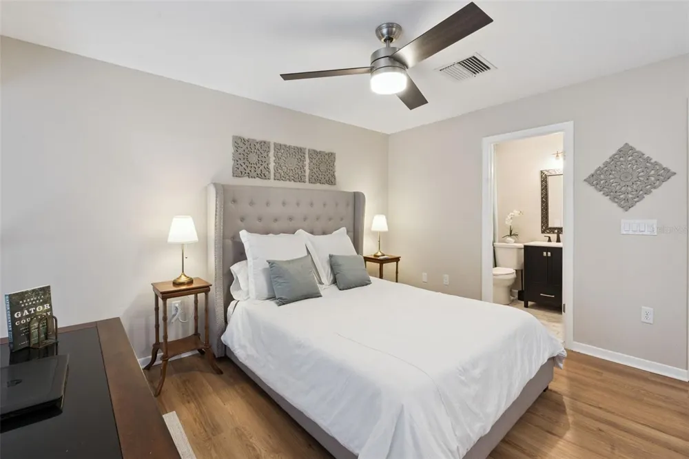 6168 PEREGRINE AVENUE #12B Orlando, FL 32819