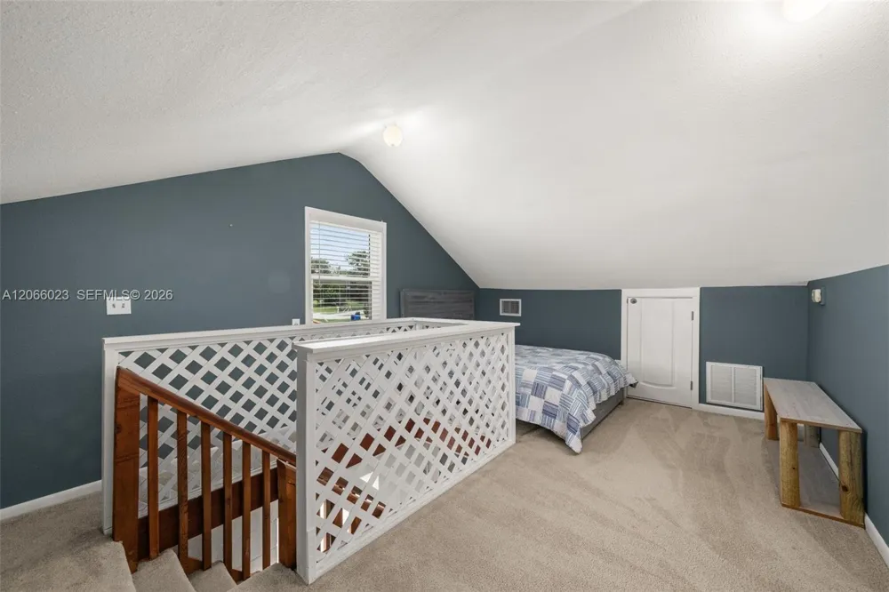 137 McCoy Dr Lake Placid, FL 33852