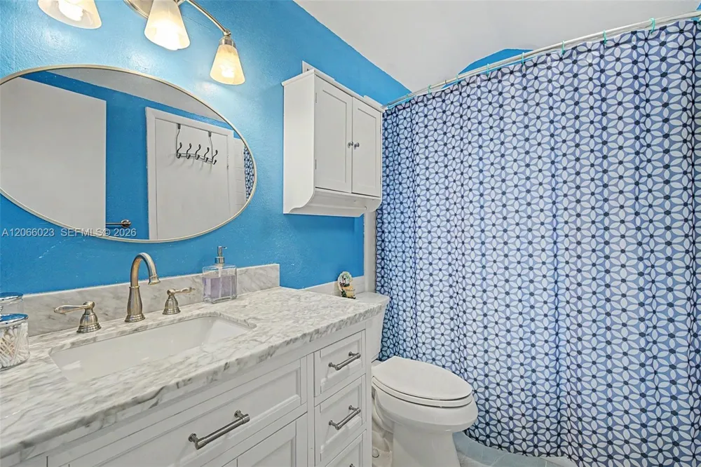 137 McCoy Dr Lake Placid, FL 33852