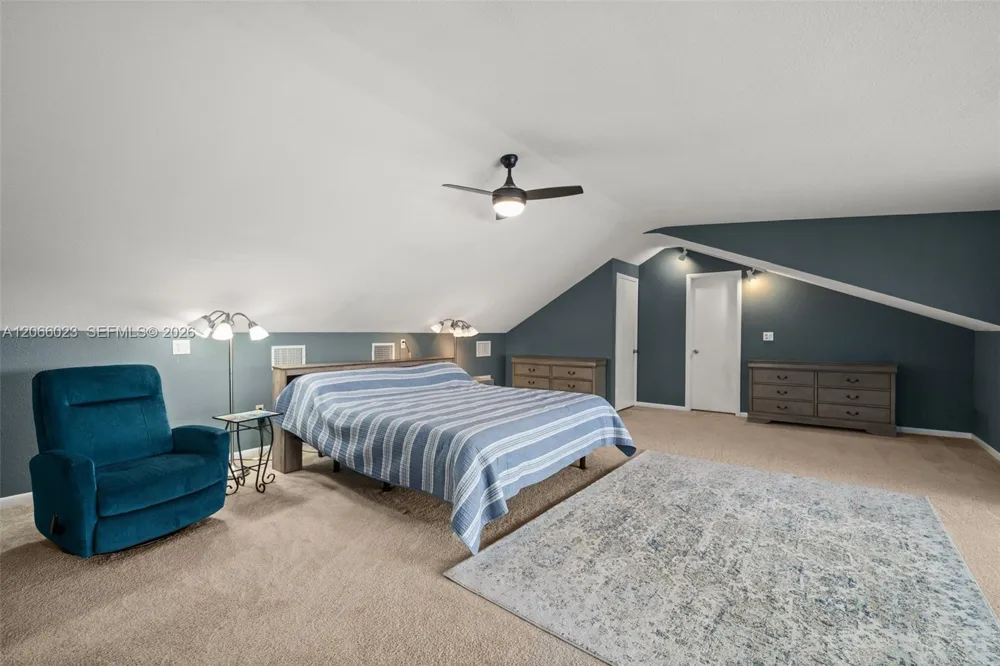137 McCoy Dr Lake Placid, FL 33852