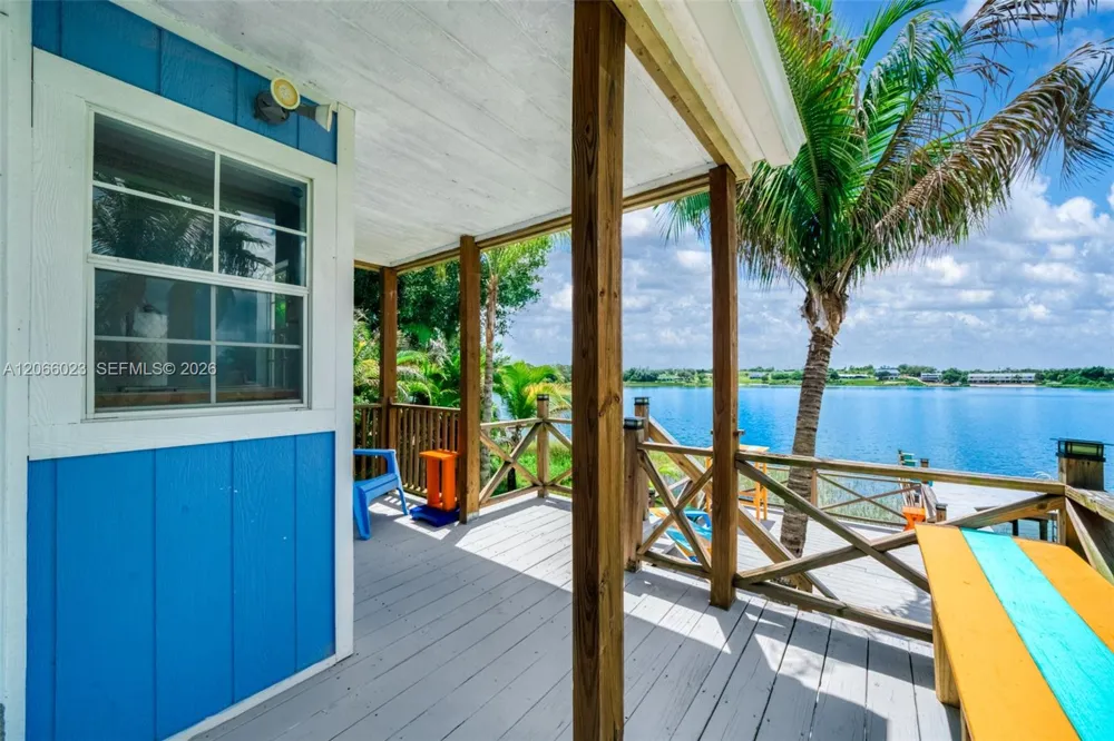 137 McCoy Dr Lake Placid, FL 33852