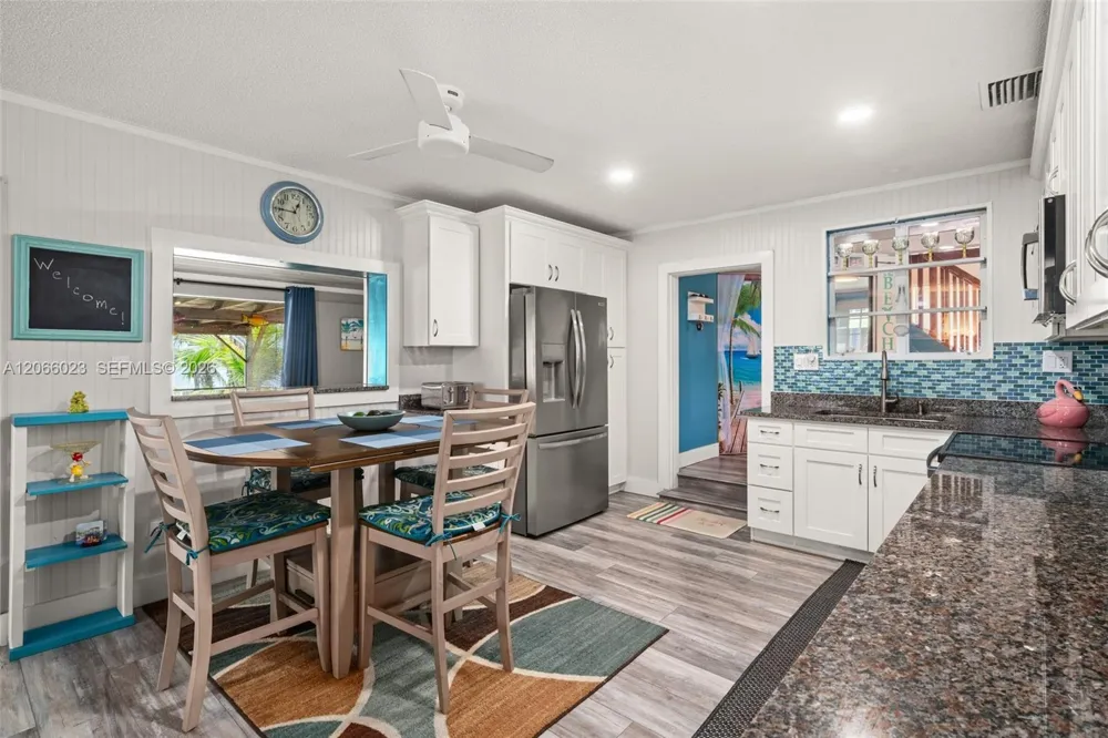 137 McCoy Dr Lake Placid, FL 33852