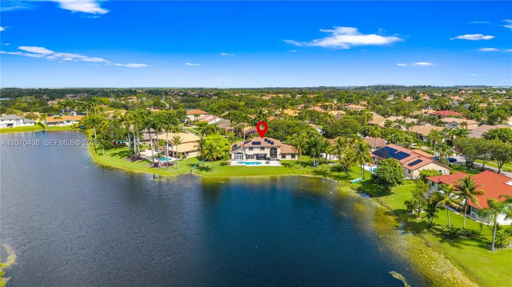 451 NW 194th Ave Pembroke Pines, FL 33029
