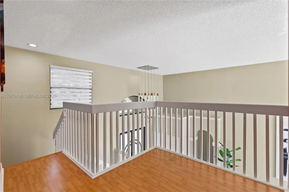 451 NW 194th Ave Pembroke Pines, FL 33029
