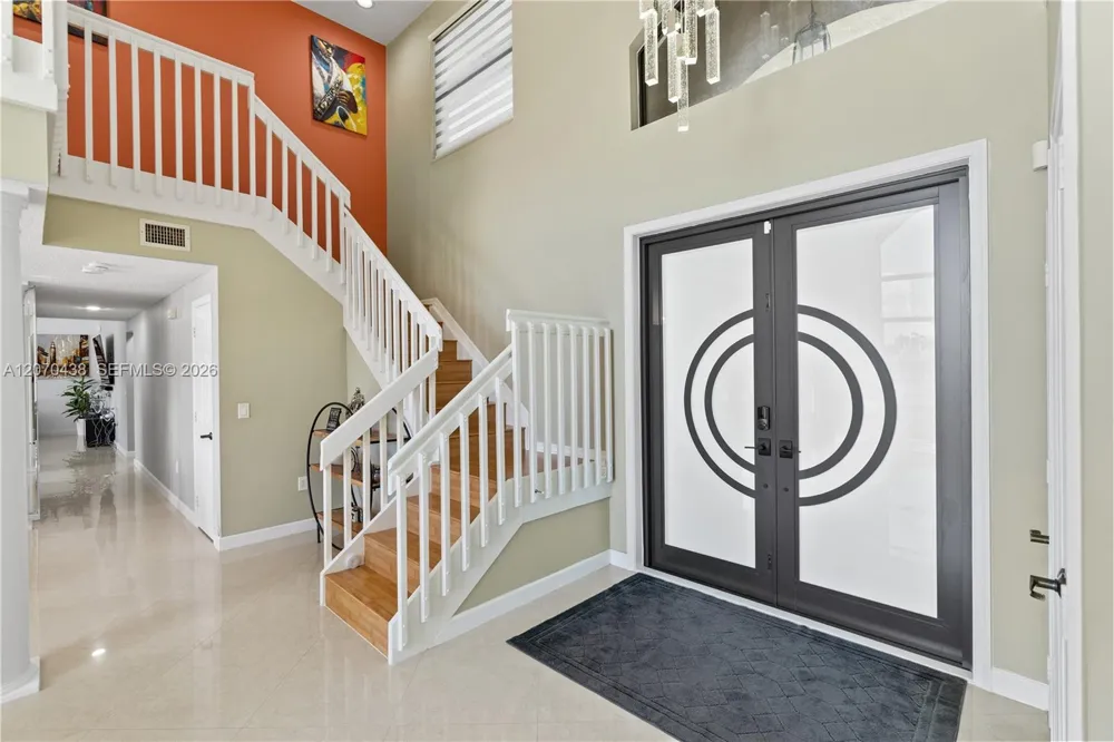451 NW 194th Ave Pembroke Pines, FL 33029