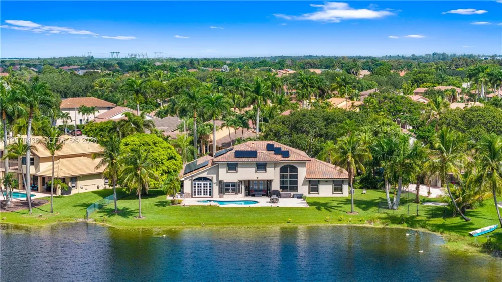 451 NW 194th Ave Pembroke Pines, FL 33029