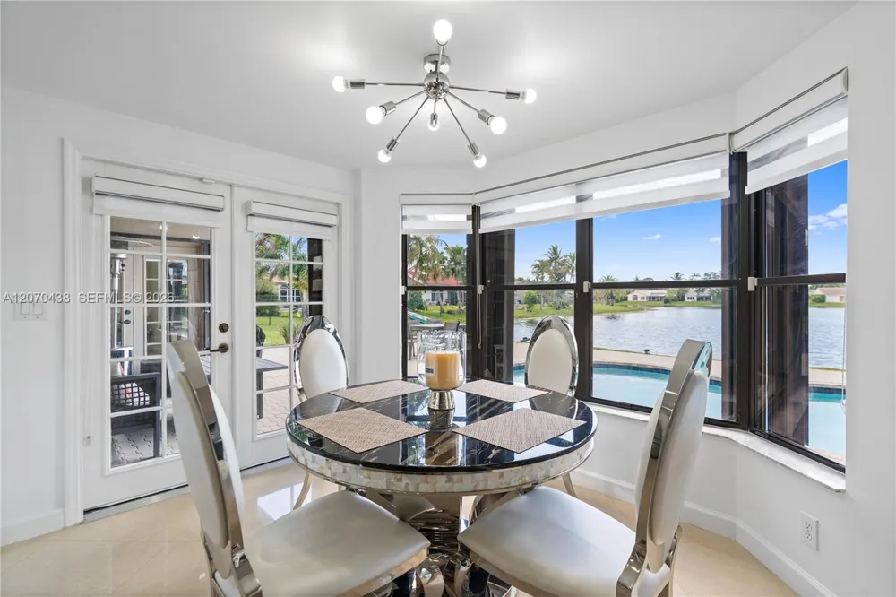 451 NW 194th Ave Pembroke Pines, FL 33029