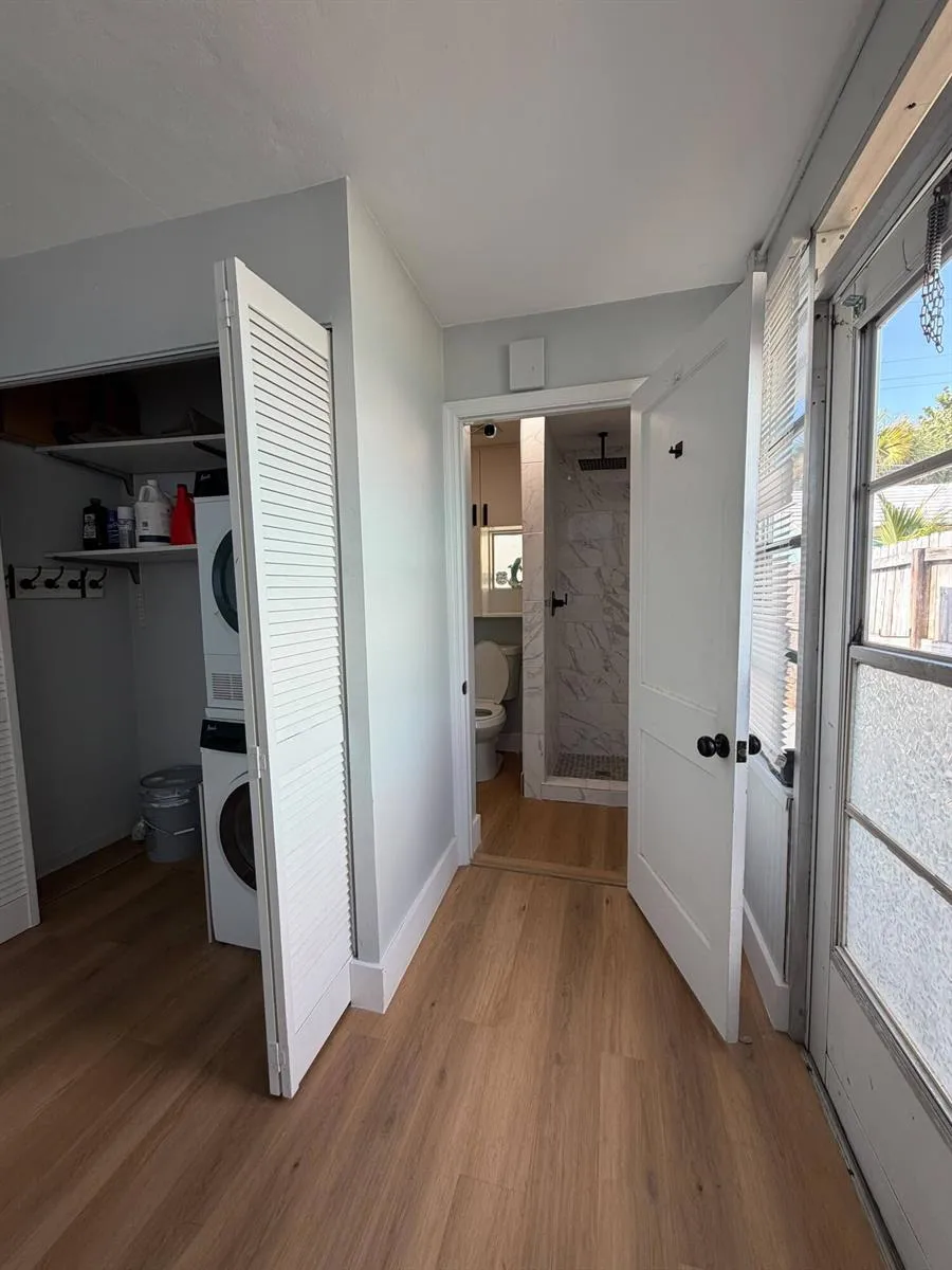 217 E 24TH STREET Riviera Beach, FL 33404