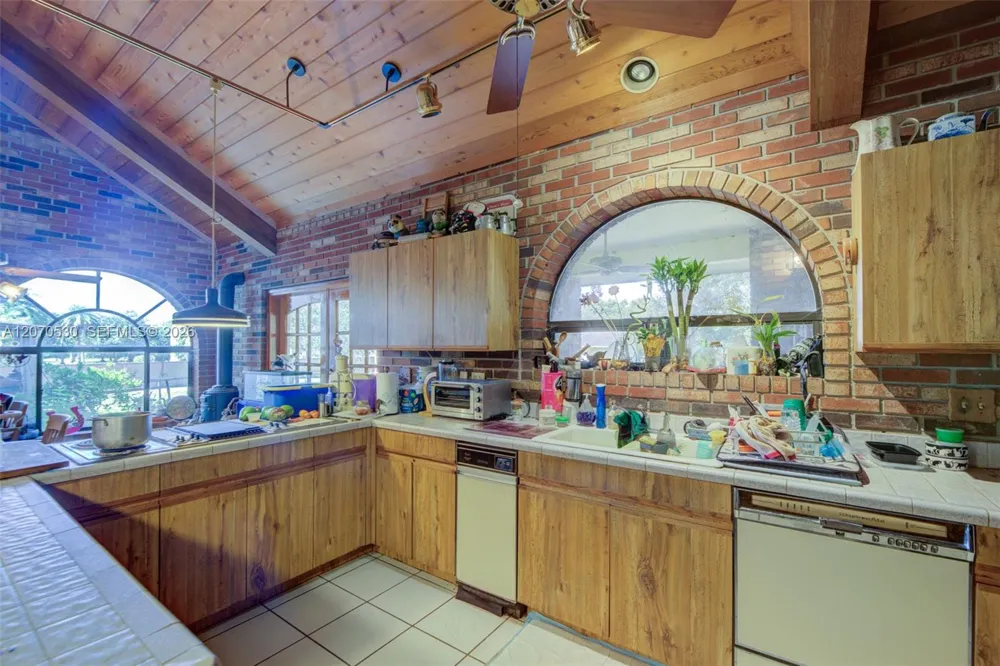 5501 SW 136th Ave Southwest Ranches, FL 33330