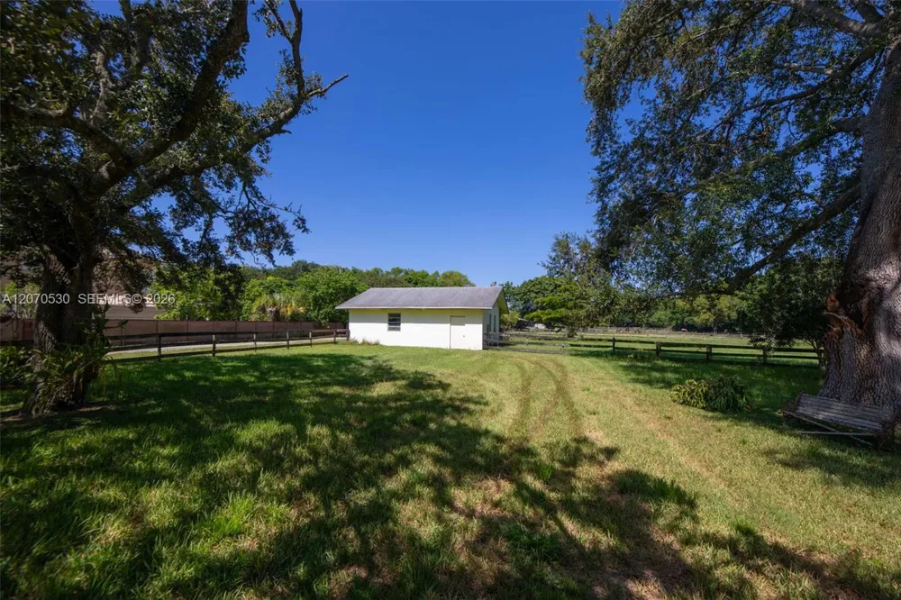 5501 SW 136th Ave Southwest Ranches, FL 33330