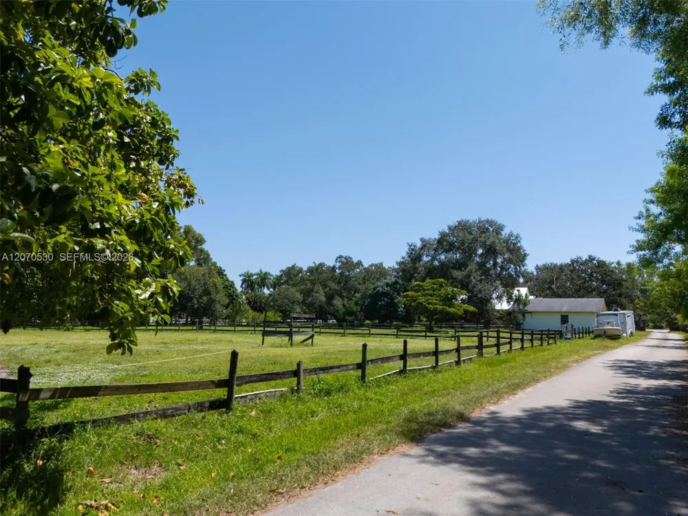 5501 SW 136th Ave Southwest Ranches, FL 33330