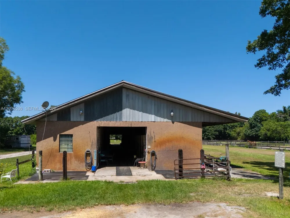5501 SW 136th Ave Southwest Ranches, FL 33330