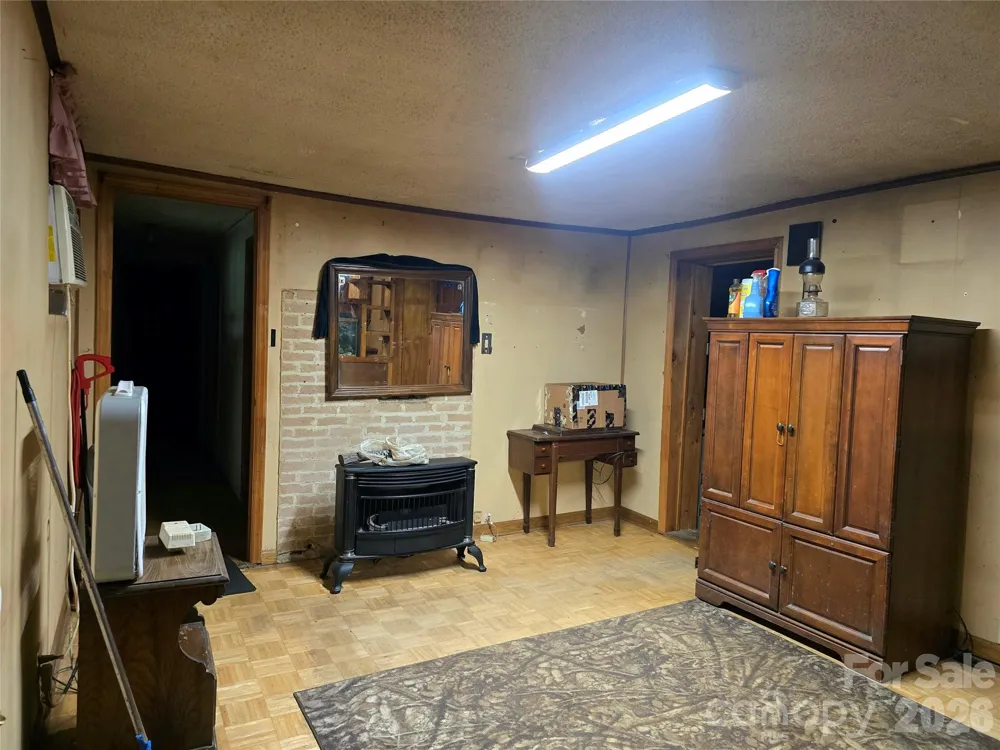 9110 Wilson Road Hildebran, NC 28637