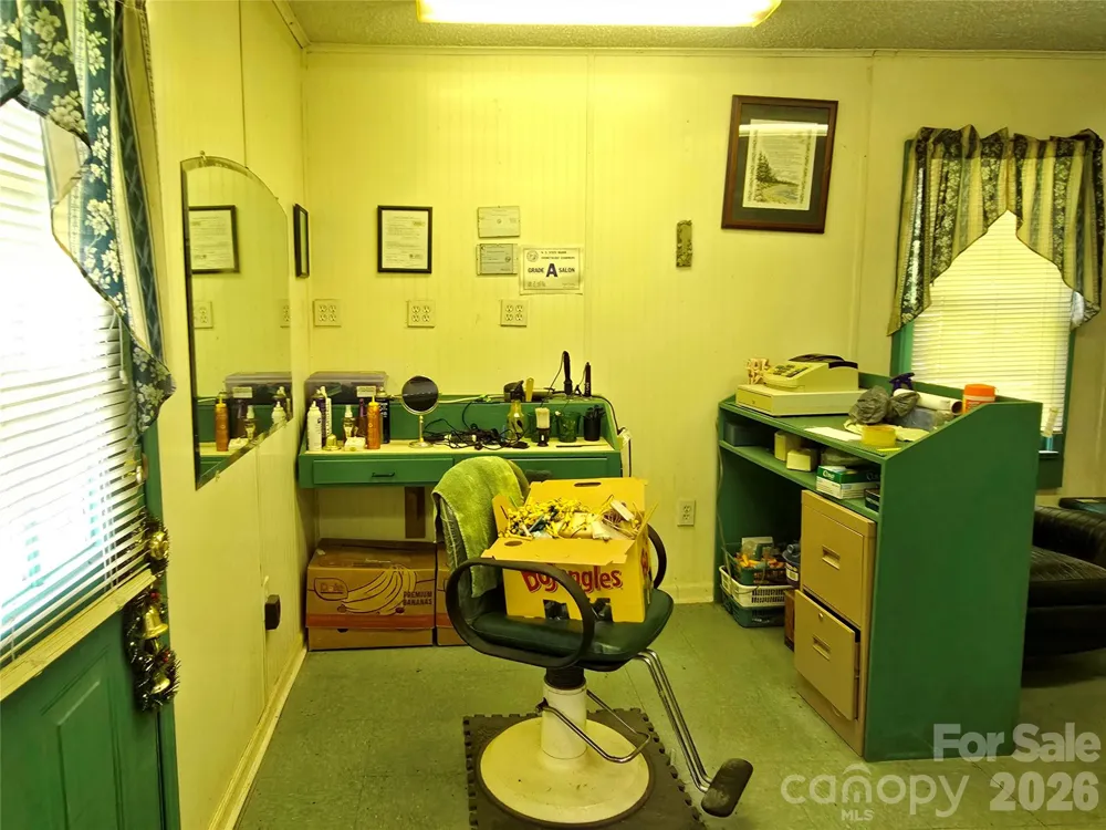 9110 Wilson Road Hildebran, NC 28637