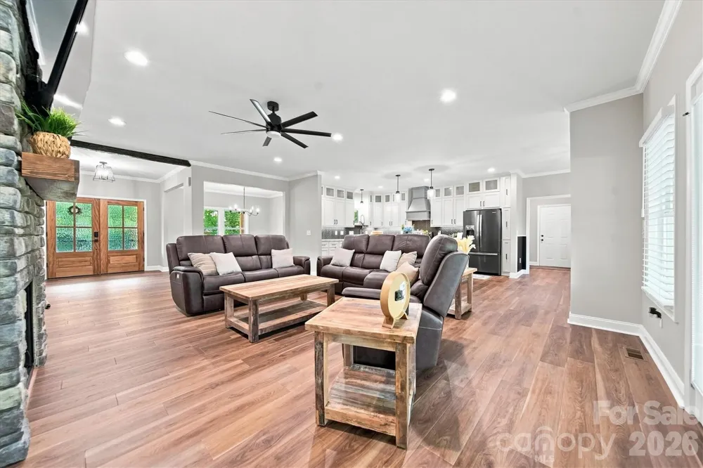 34 Colts Neck Lane Taylorsville, NC 28681