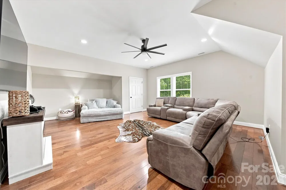 34 Colts Neck Lane Taylorsville, NC 28681