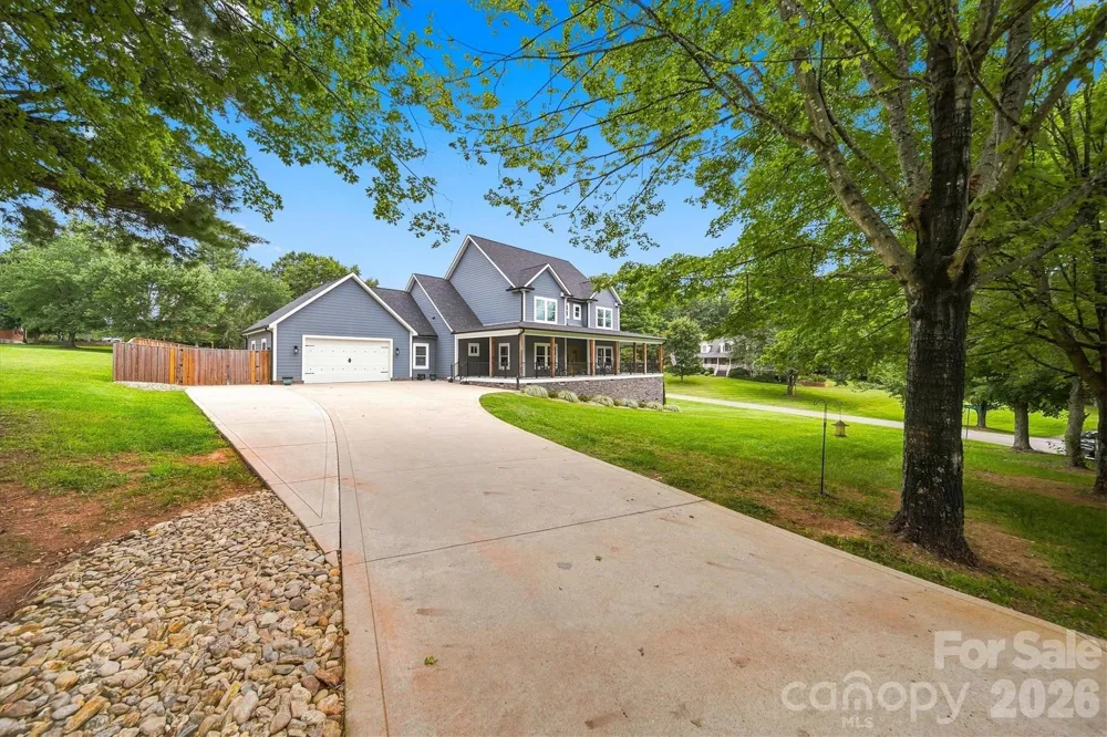 34 Colts Neck Lane Taylorsville, NC 28681