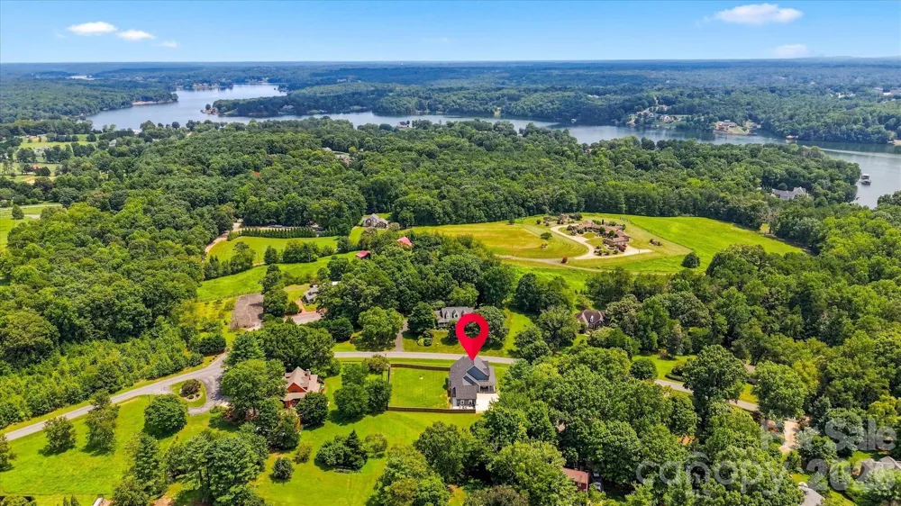 34 Colts Neck Lane Taylorsville, NC 28681