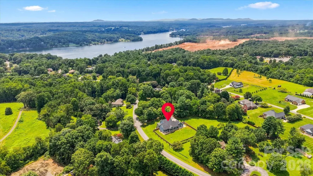 34 Colts Neck Lane Taylorsville, NC 28681