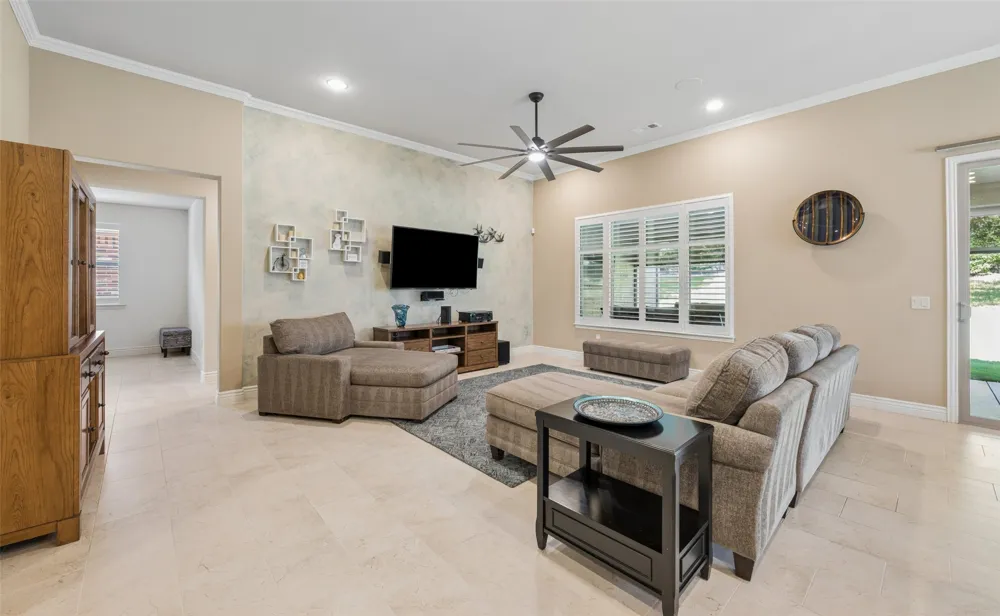 9905 Teakwood Avenue Denton, TX 76207